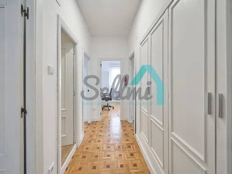 Piso de 106 m² en Oviedo