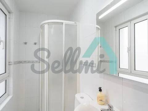 Piso de 212 m² en Oviedo