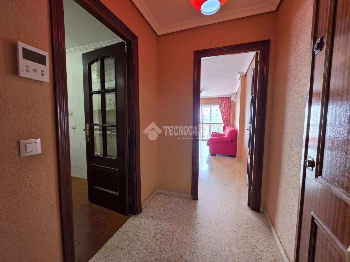 Piso de 90 m² en Sevilla