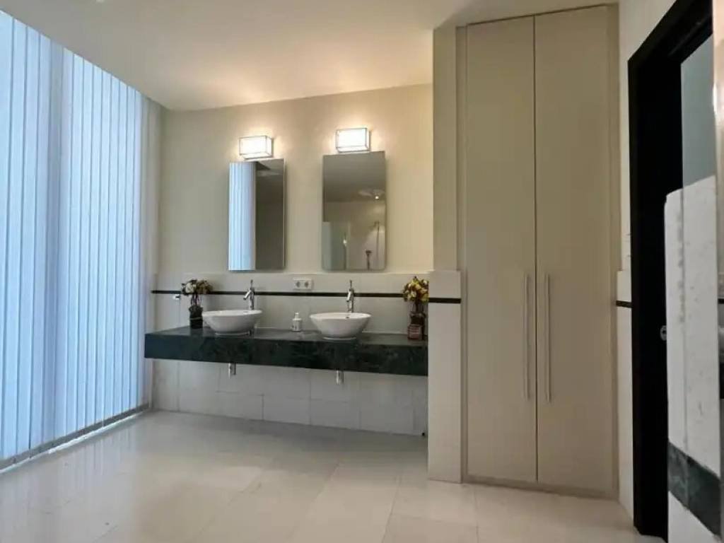 Casa de 744 m² en Marbella
