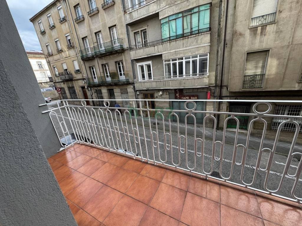 Piso de 112 m² en Ourense