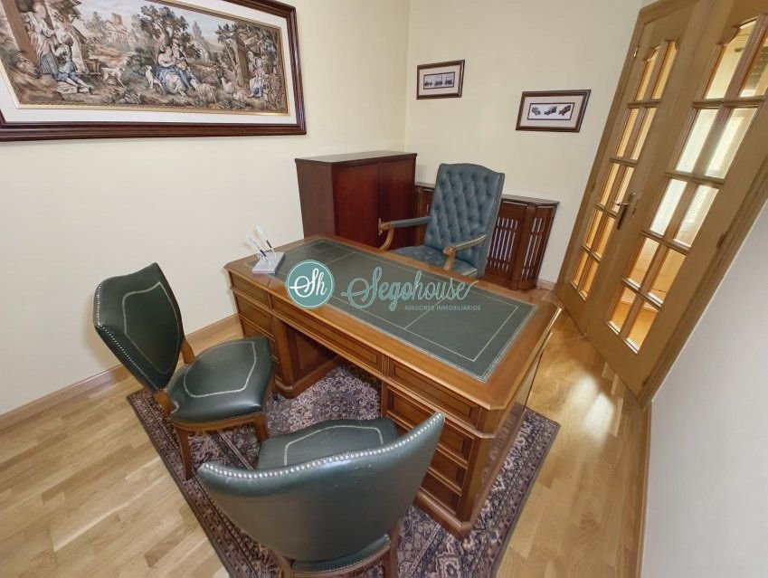 Piso de 200 m² en Segovia