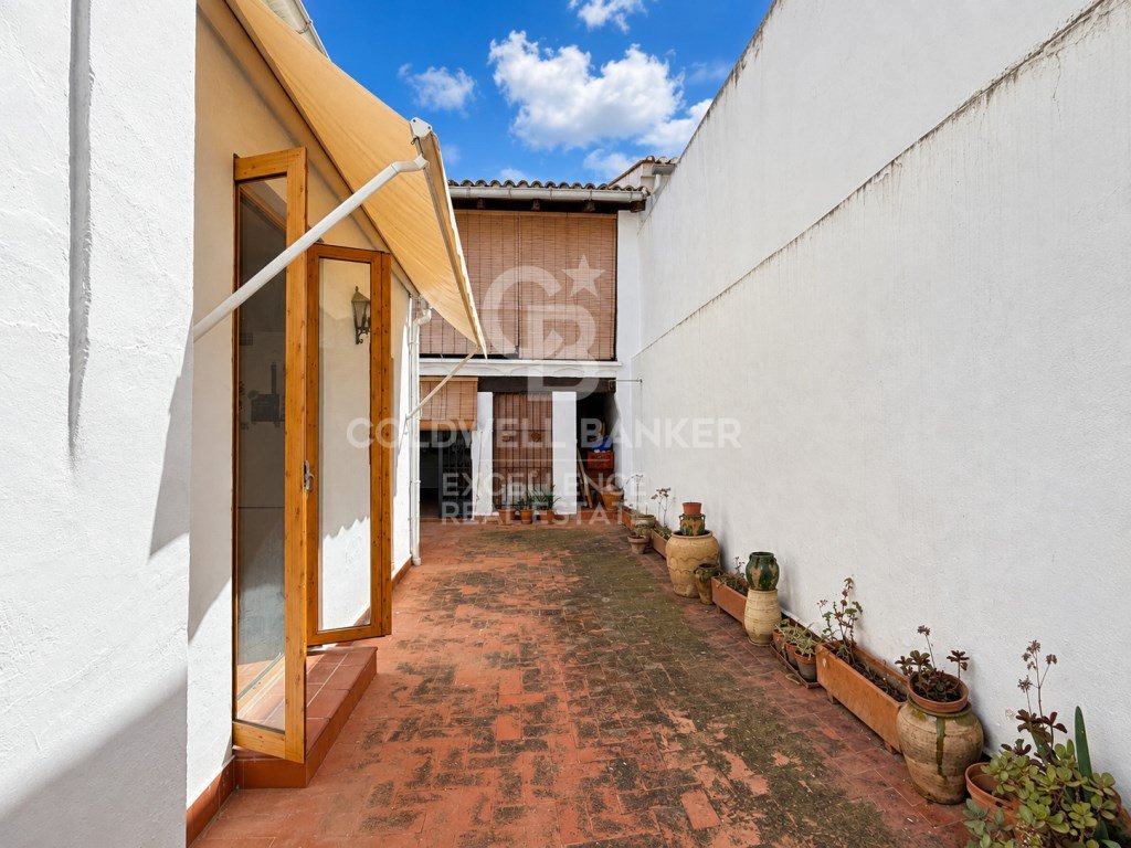 Casa de 135 m² en Alginet