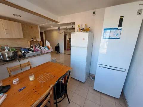 Zimmer 190 m², Valencia