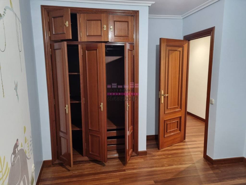 Piso de 140 m² en Vigo