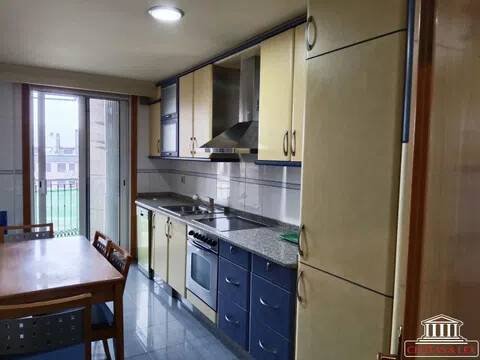 Piso de 90 m² en O Pereiro de Aguiar