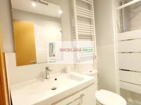 Pis de 80 m² a Oviedo