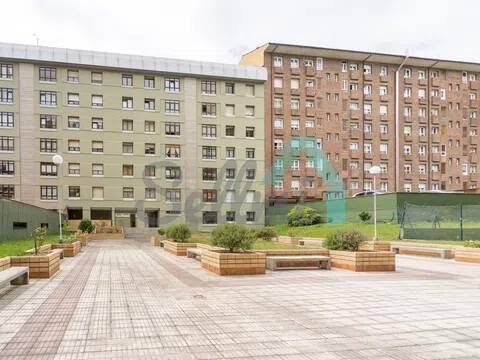 Habitación 103 m², Oviedo