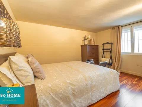 Piso de 80 m² en Sevilla