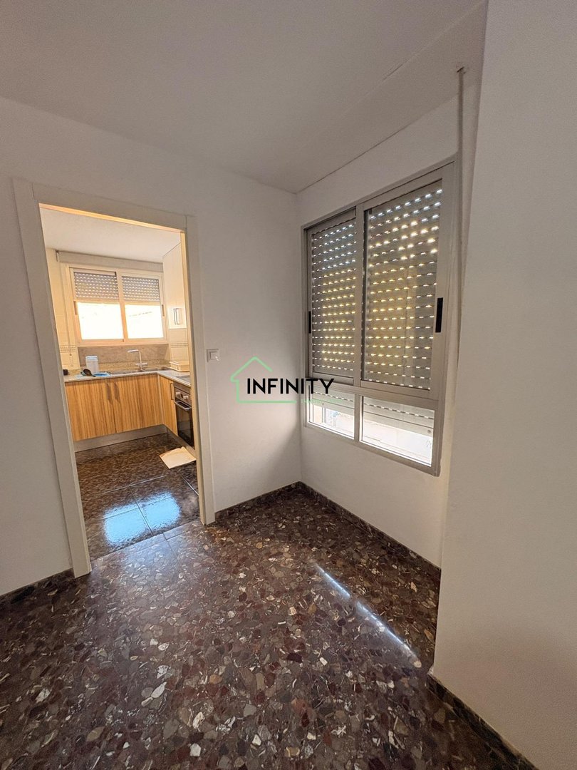 Habitació de lloguer, la Font d'en Carròs