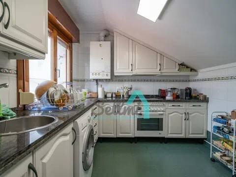 Piso de 58 m² en Oviedo