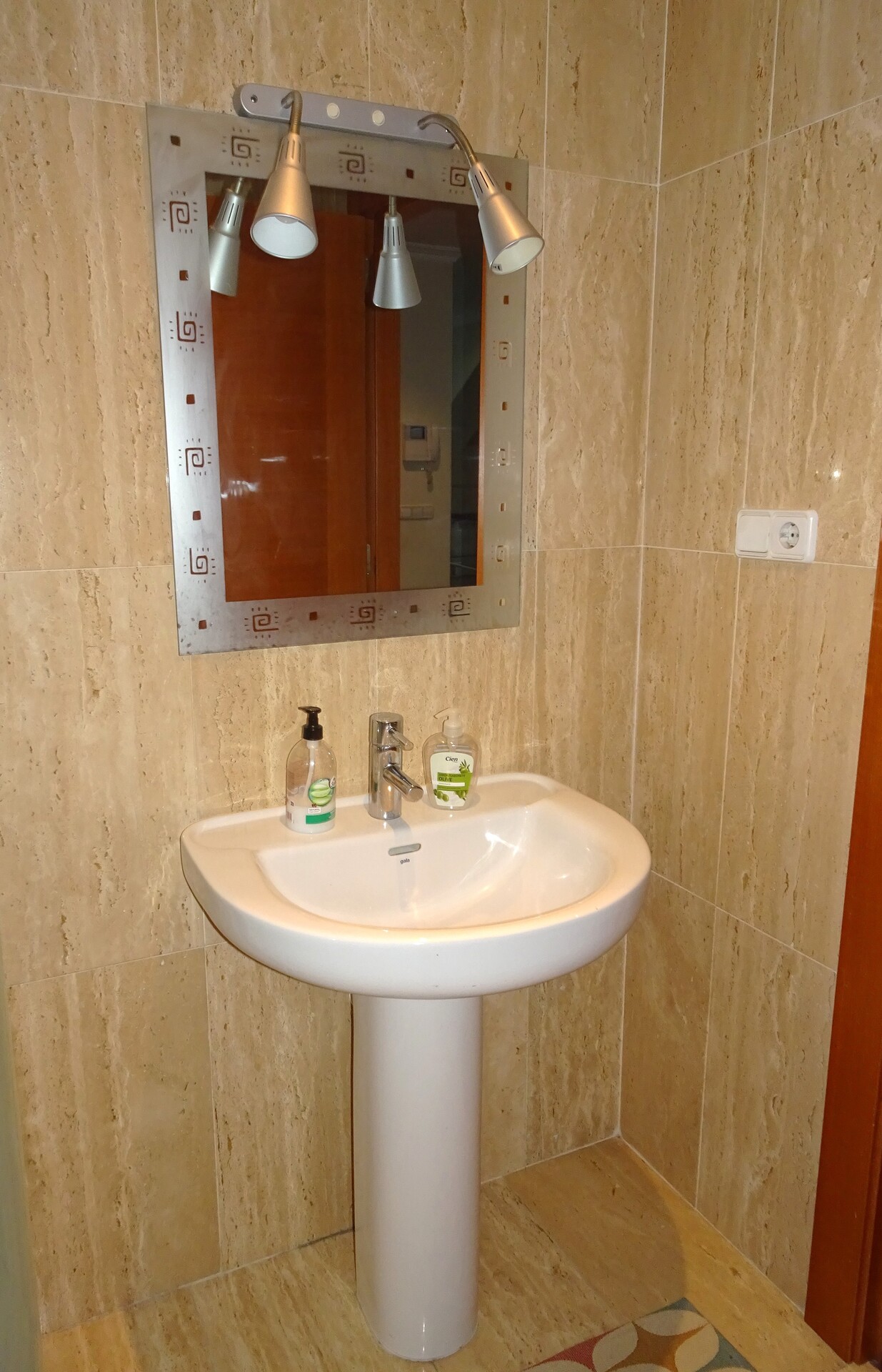 Piso de 65 m² en Gijón