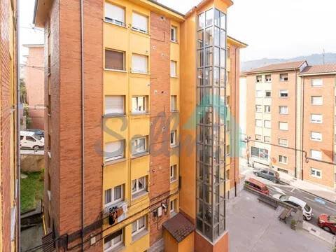 Habitación 66 m², Oviedo