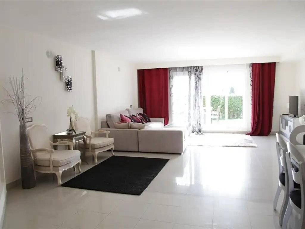 Casa de 180 m² a Estepona