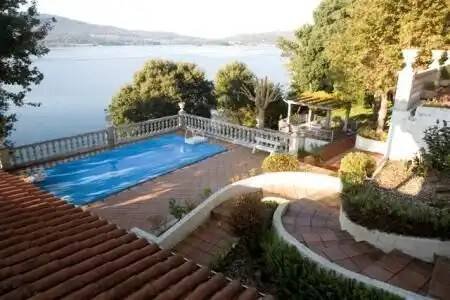 Casa de 200 m² en Redondela