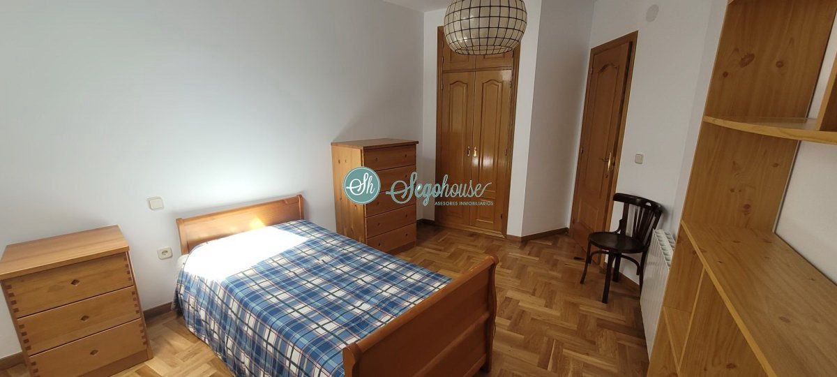 Piso de 110 m² en Segovia