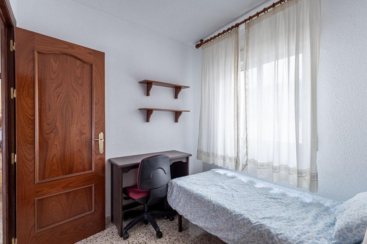 Piso de 89 m² en Granada