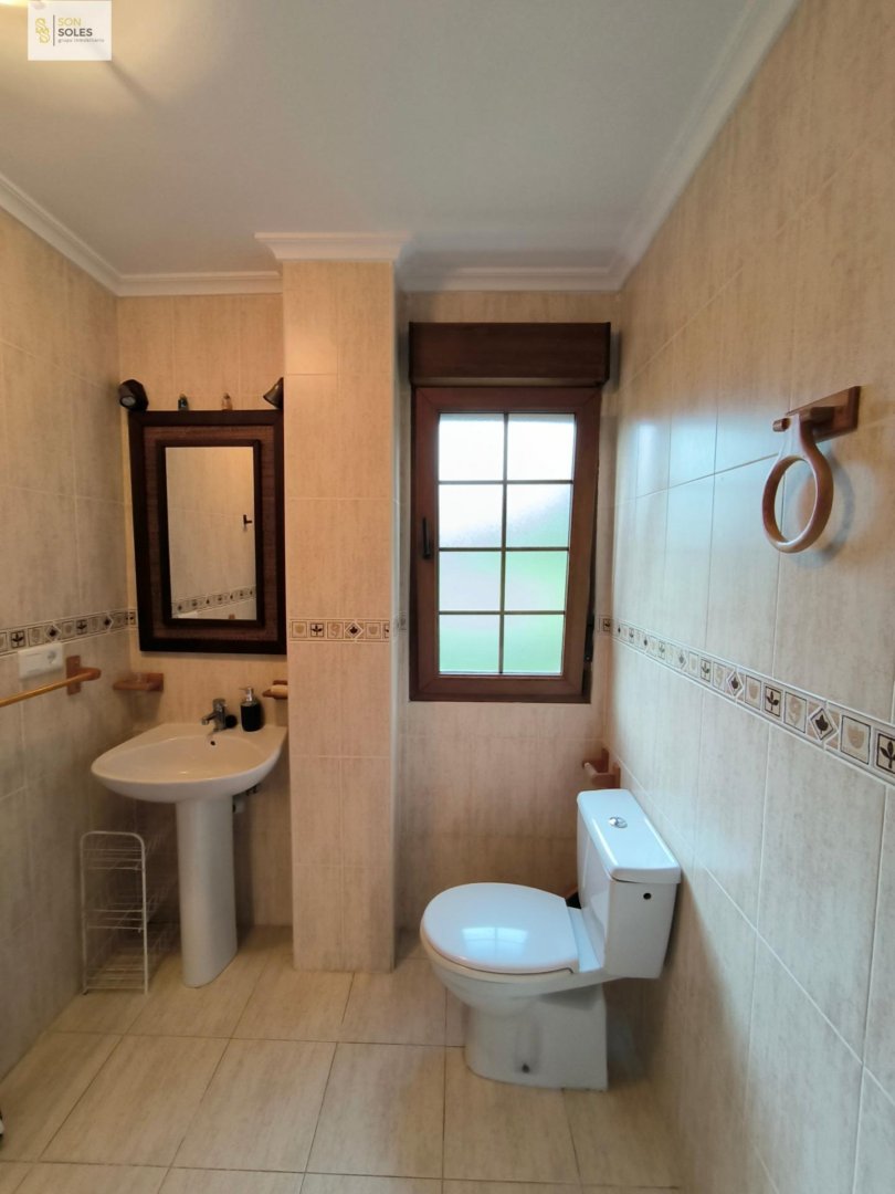 Casa de 140 m² a Hazas de Cesto