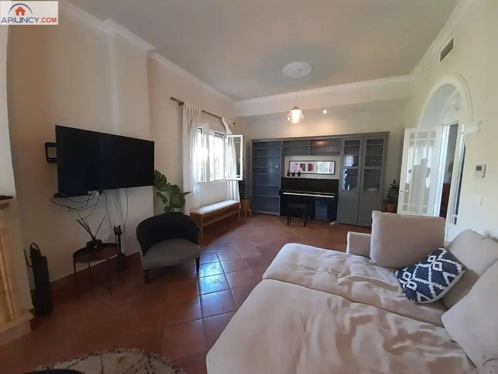 Piso de 418 m² en Dos Hermanas