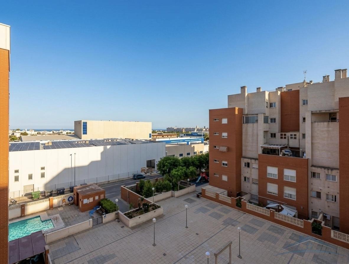 Piso de 97 m² en Almería