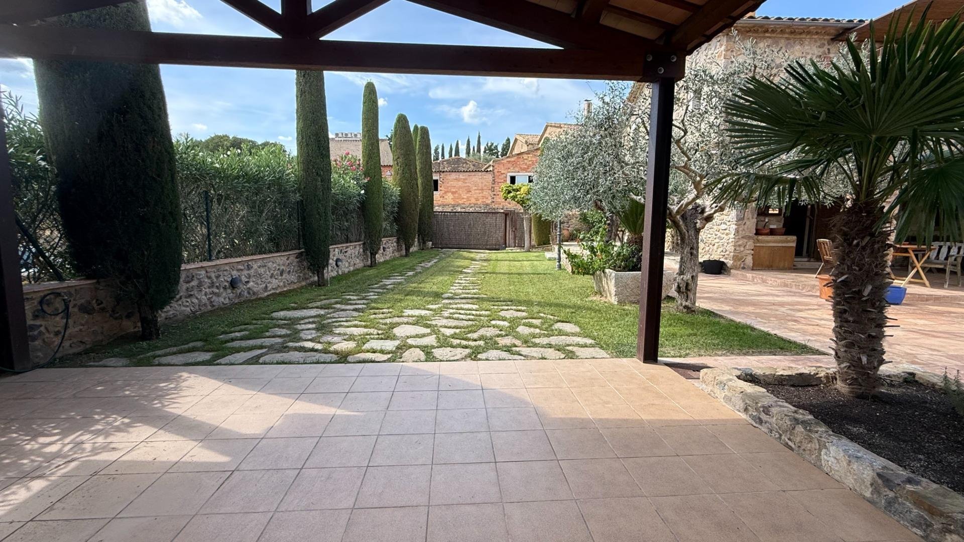 Pis de 282 m² a Garrigàs