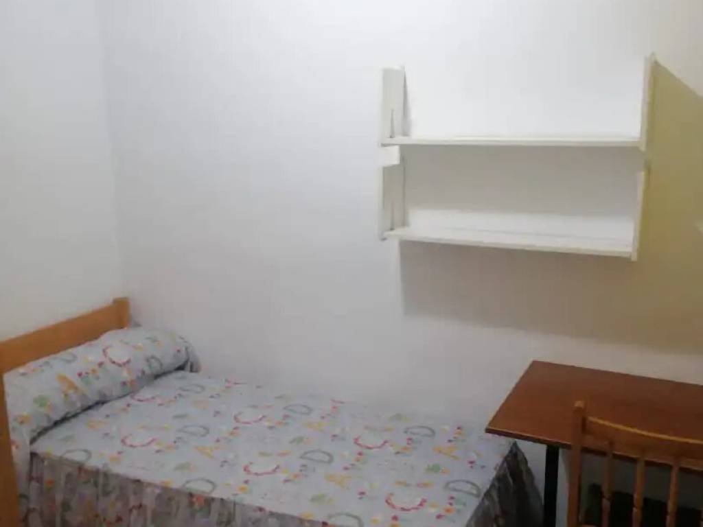 Piso de 80 m² en Sevilla
