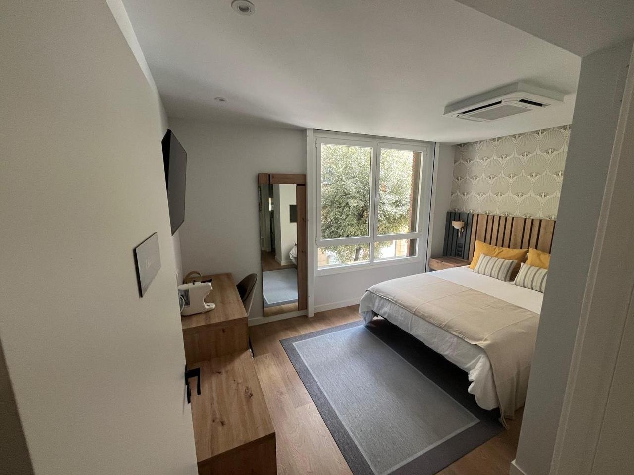 Habitación 210 m², Ponferrada