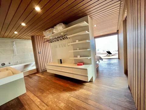 Casa de 496 m² en Vilaboa