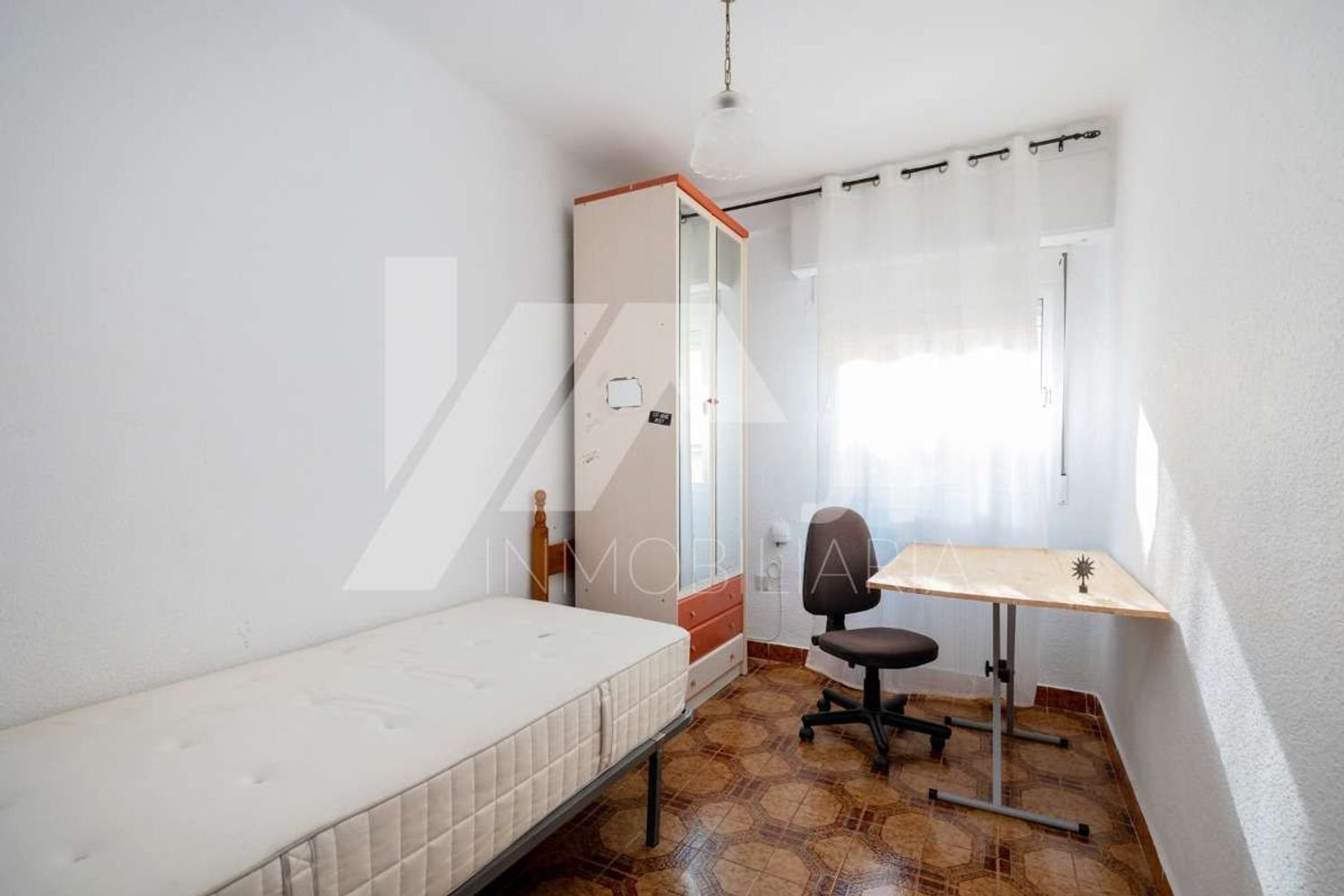 Piso de 85 m² en Granada
