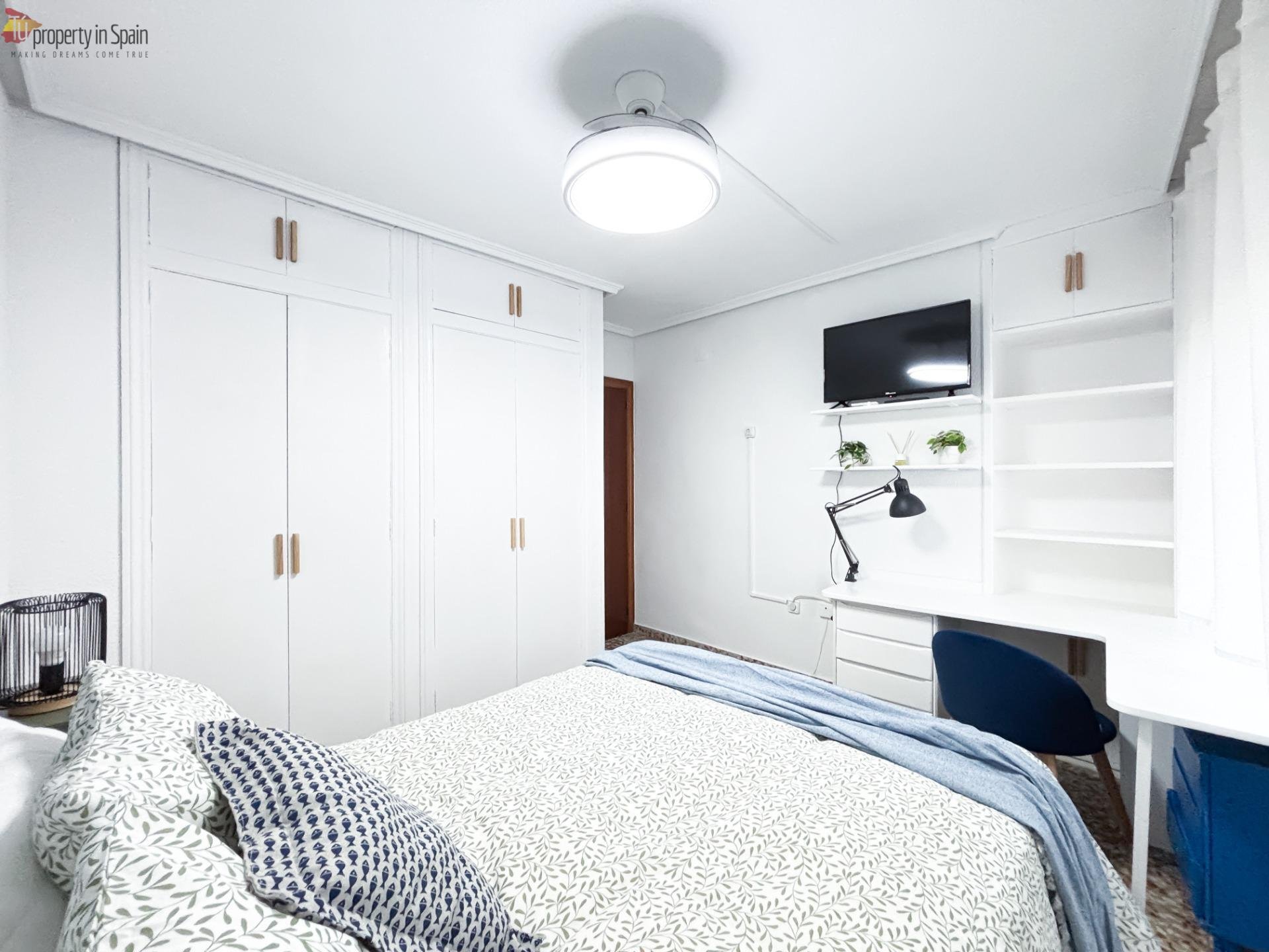 Habitación 96 m², Alicante