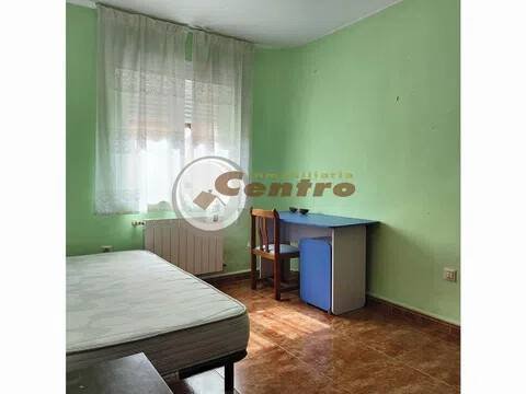 Piso de 100 m² en Albacete