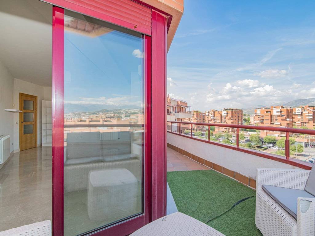 Piso de 101 m² en Granada
