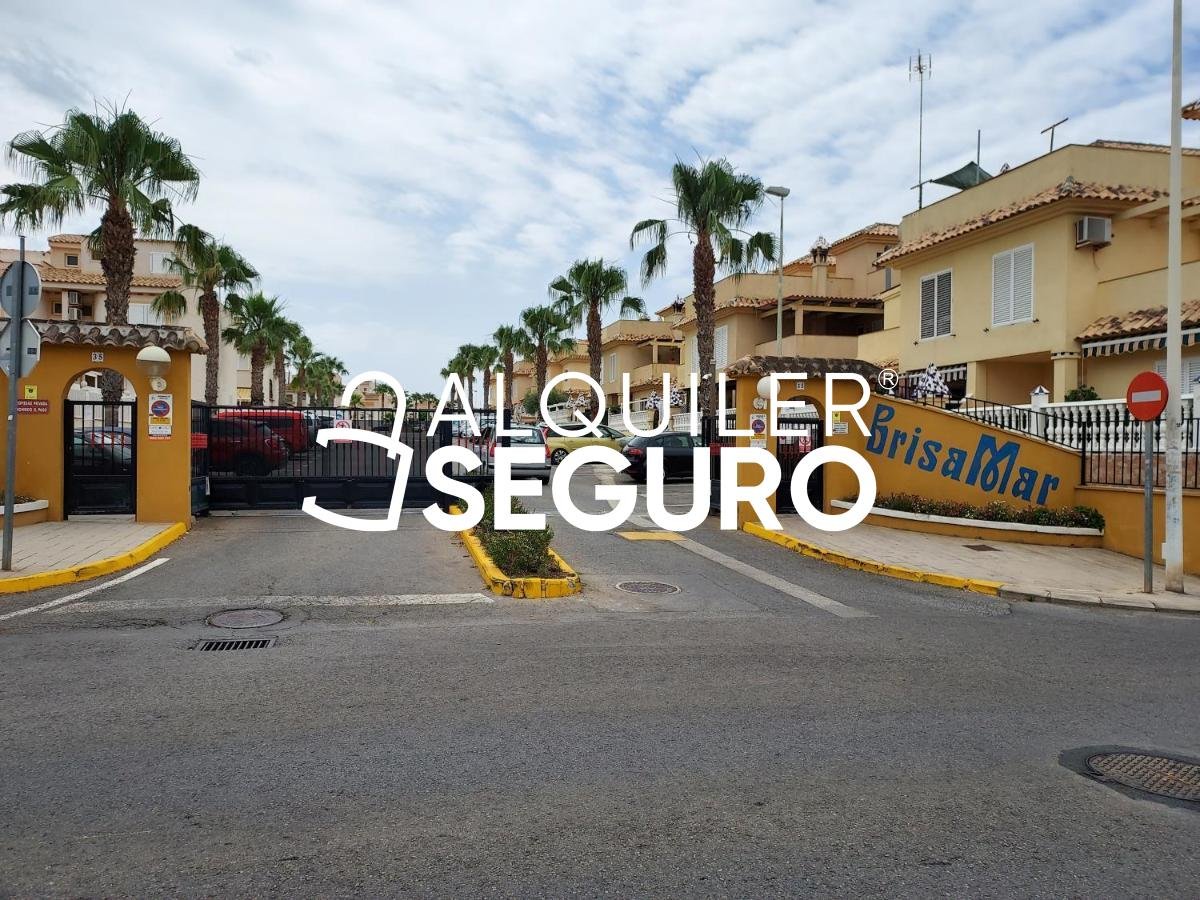 Casa de 90 m² en Santa Pola