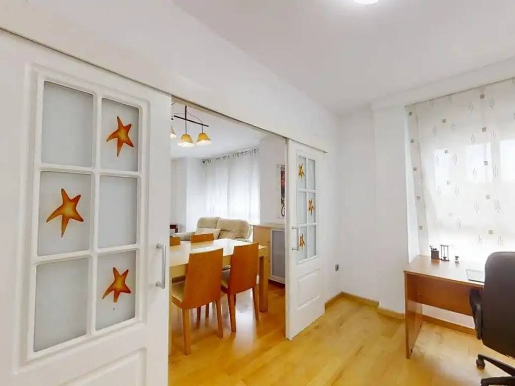 Piso de 115 m² en Benetússer