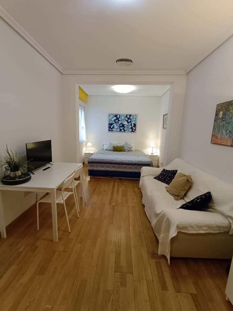 Habitació de lloguer, Madrid