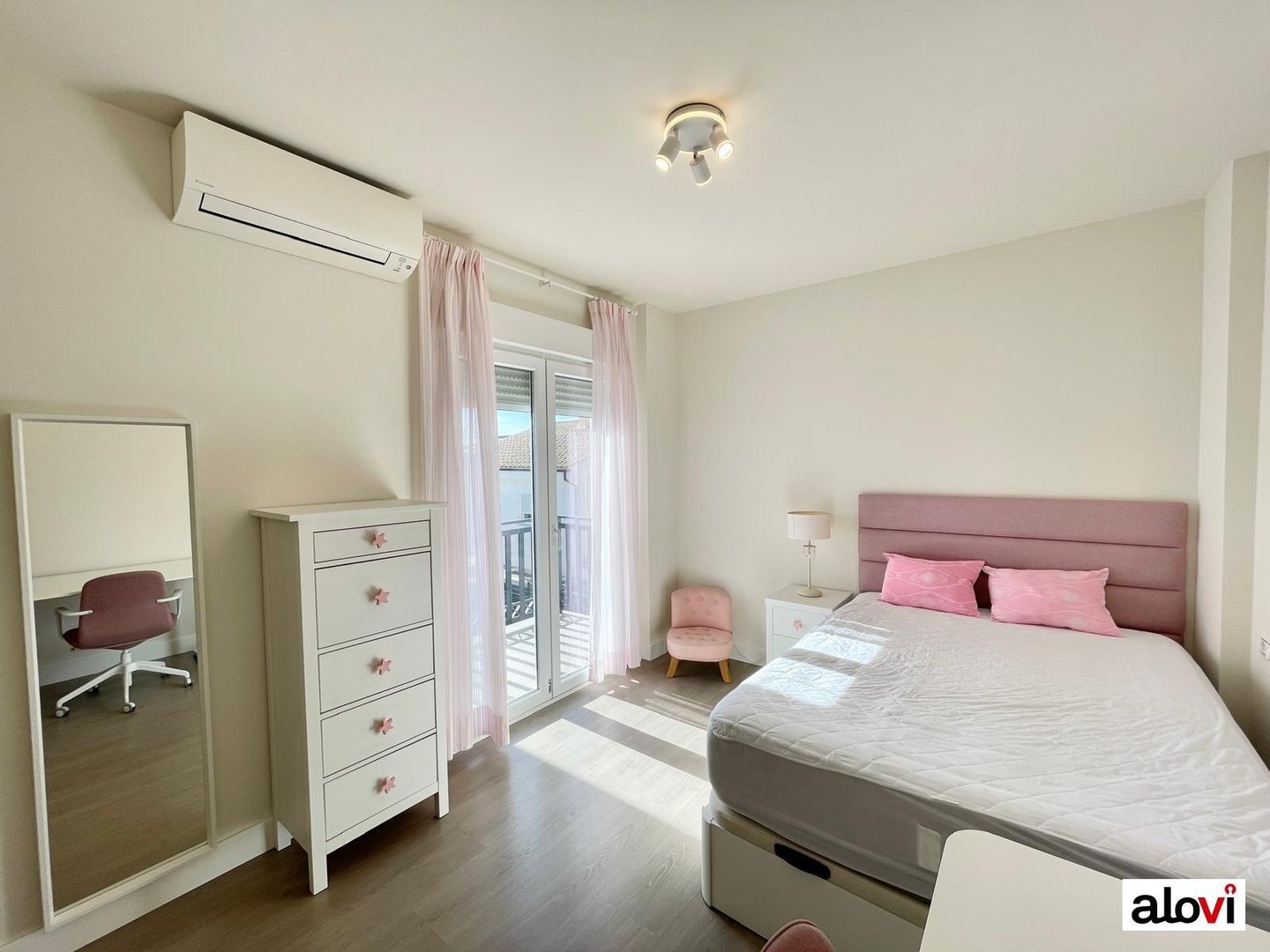 Casa de 240 m² en Ogíjares
