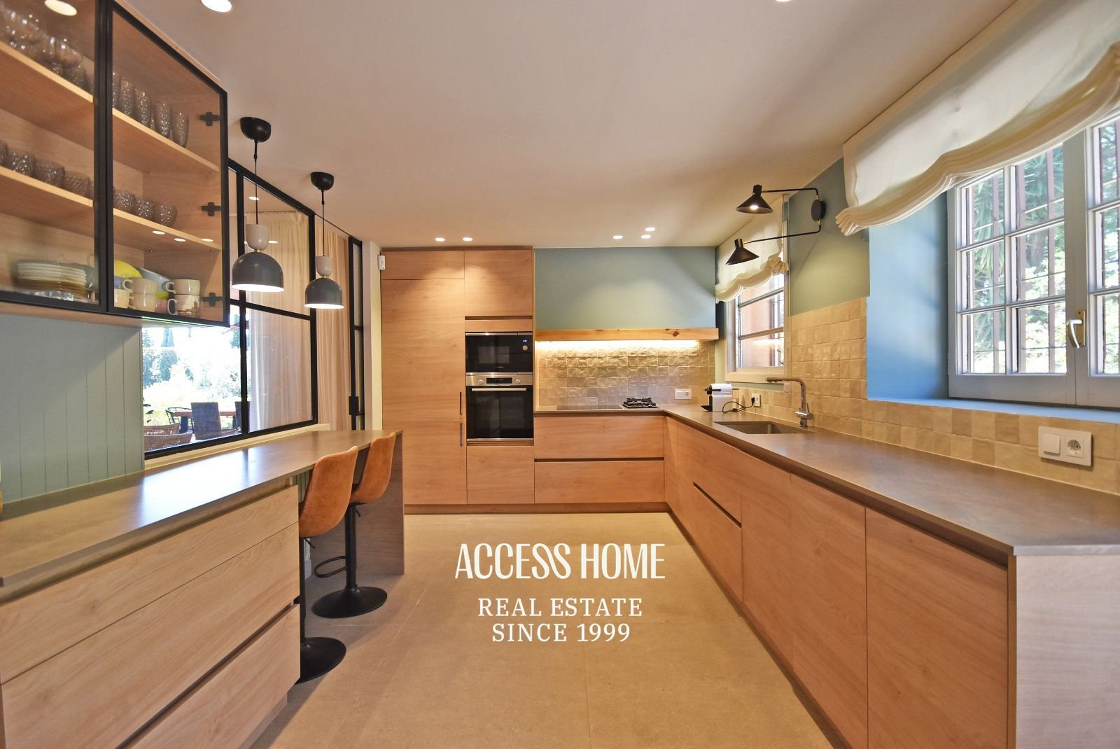 Haus 305 m² in Sant Vicenç de Montalt