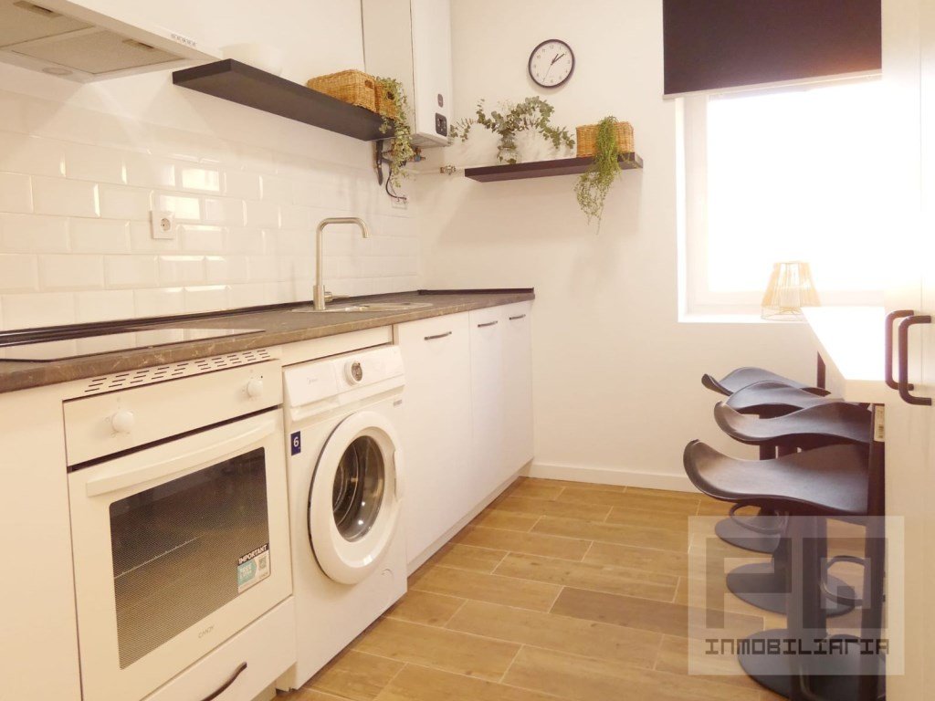 Habitación 100 m², Ávila