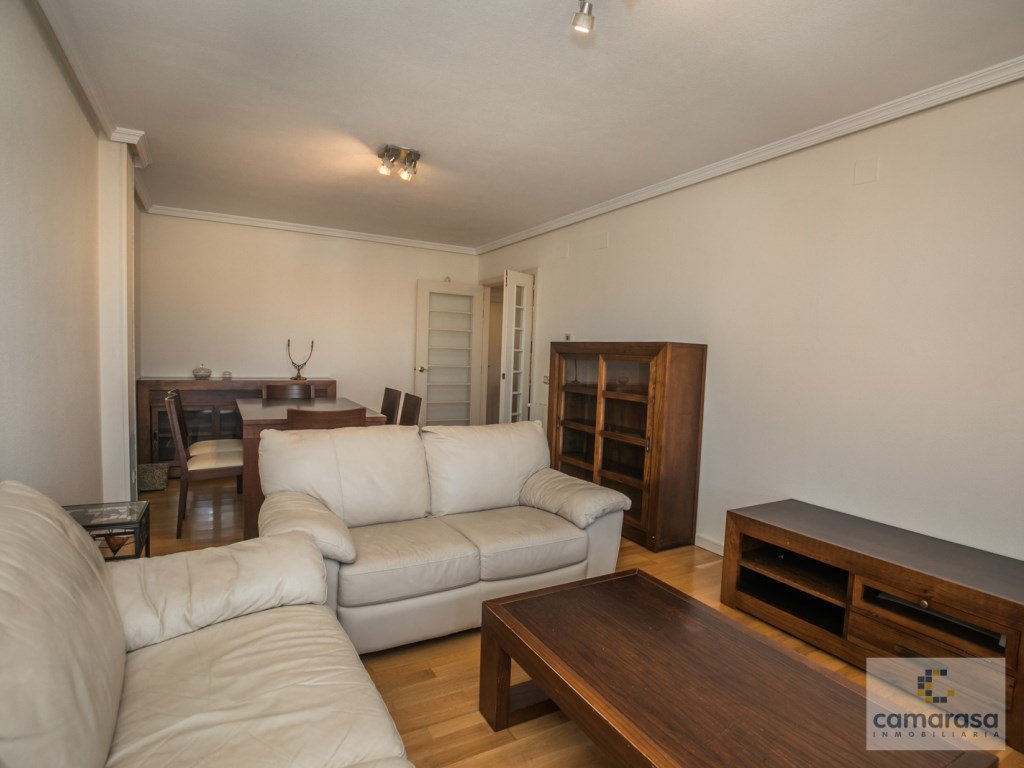 Pis de 136 m² a Àvila