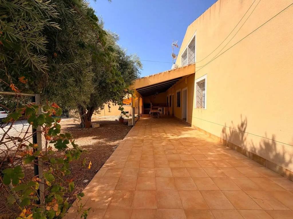 Casa de 290 m² en Elche