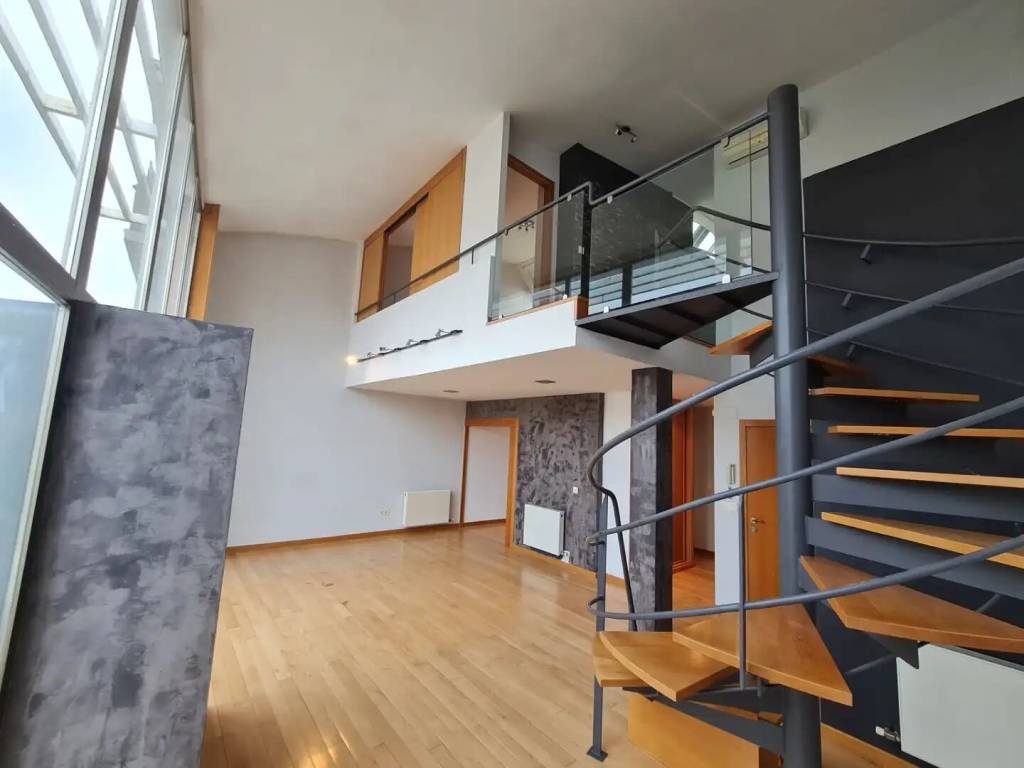 Pis de 165 m² a Ourense