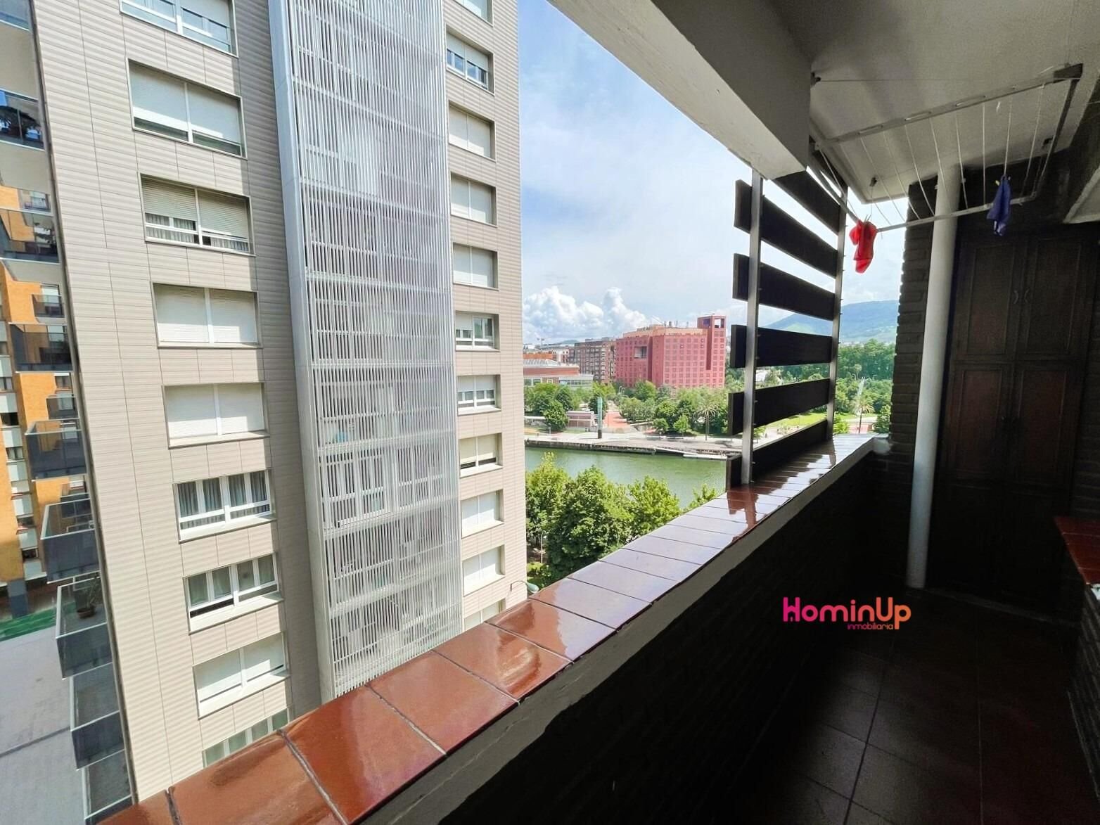 Piso de 95 m² en Bilbao