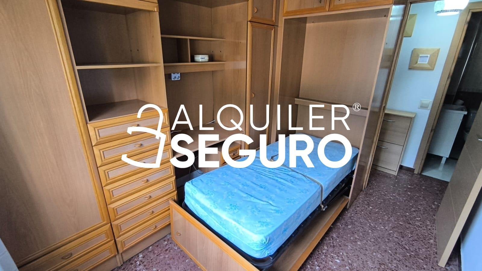 Piso de 80 m² en Sevilla