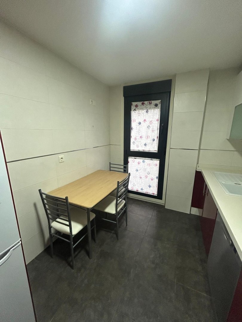 Piso de 85 m² en Boiro