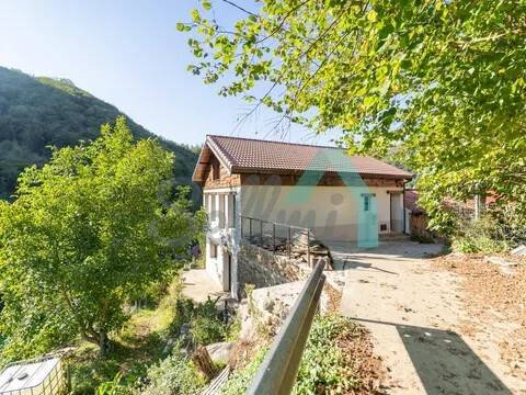 Casa de 200 m² en Mieres