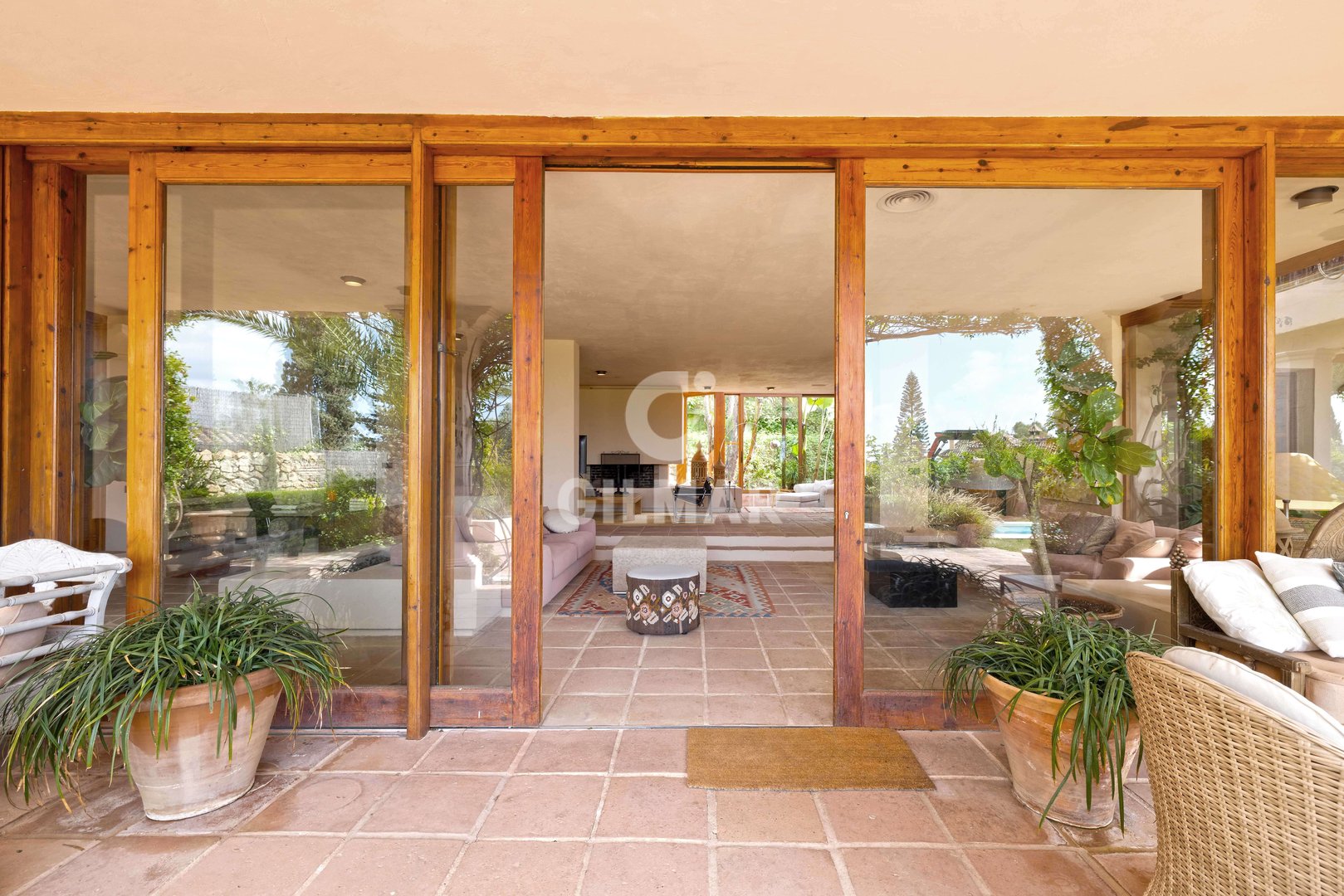 Casa de 400 m² en Luque
