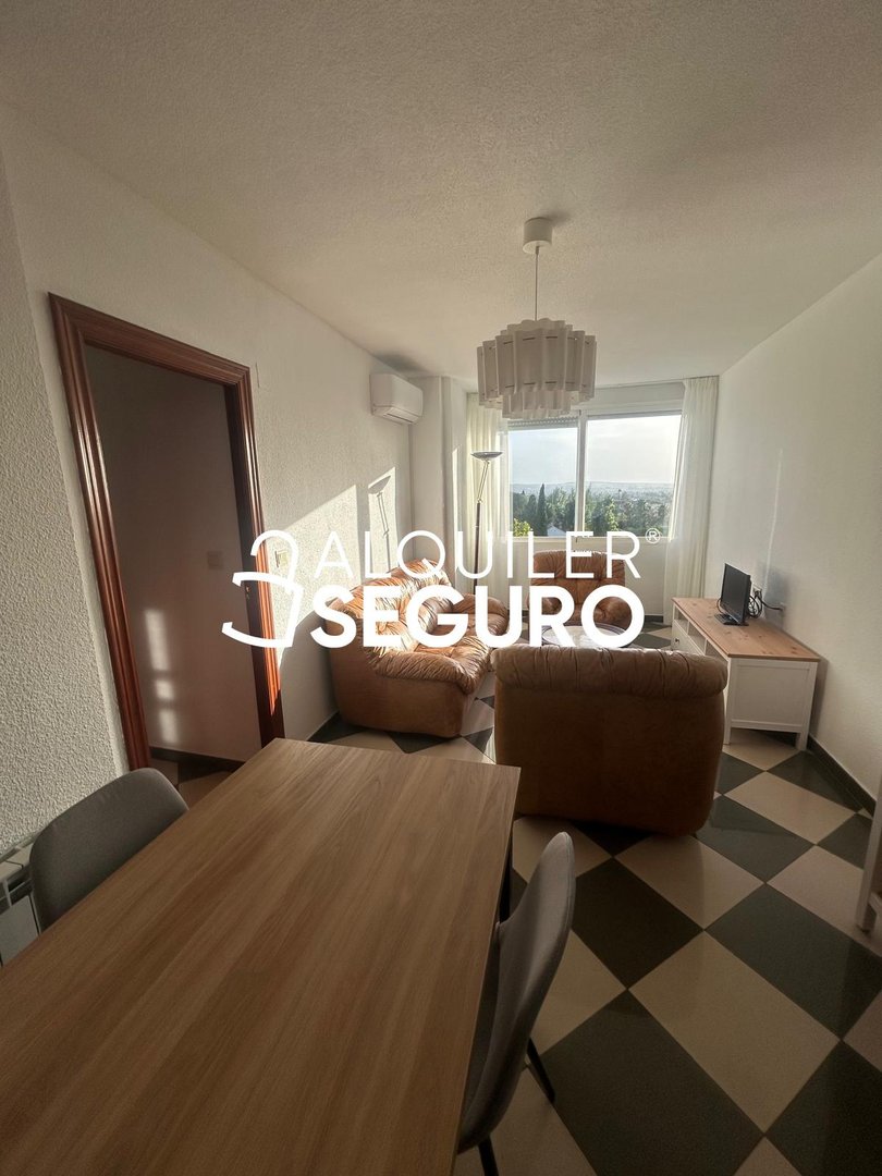 Piso de 100 m² en Granada