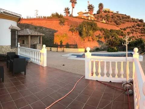 Casa de 160 m² a Sayalonga