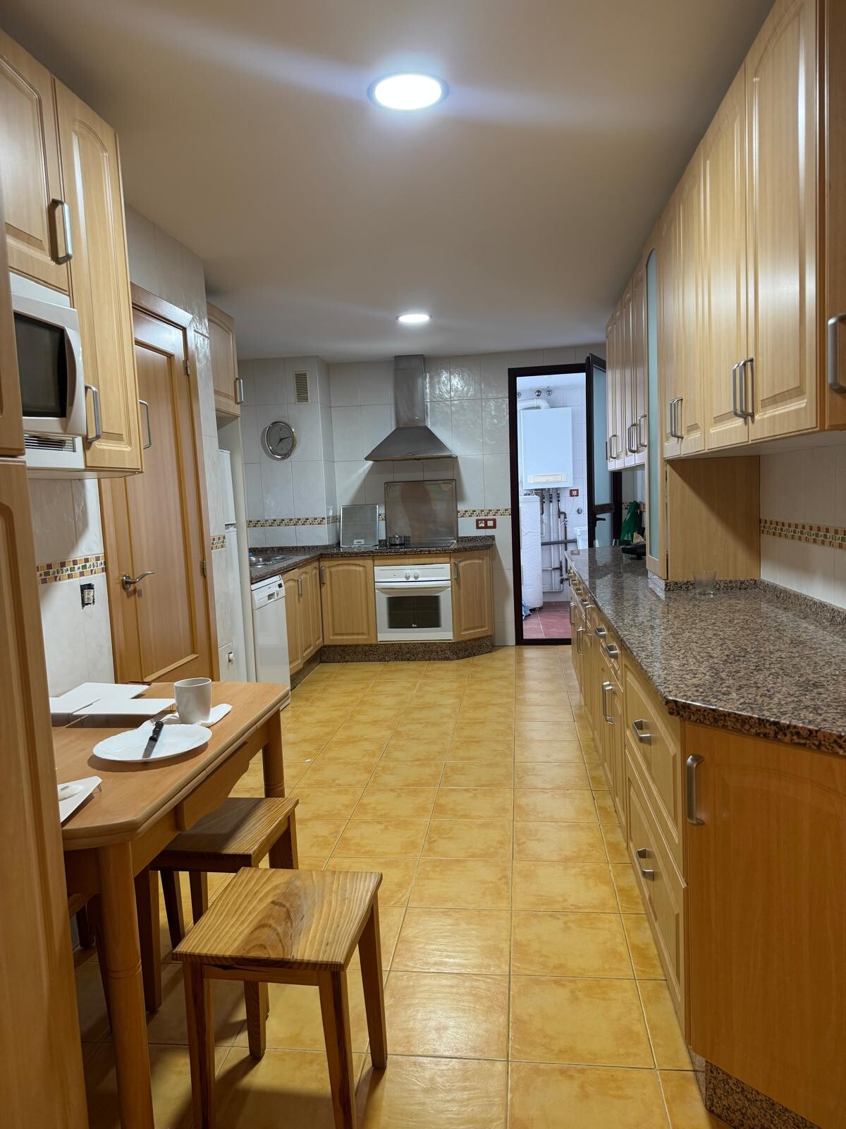 Habitación 300 m², Badajoz