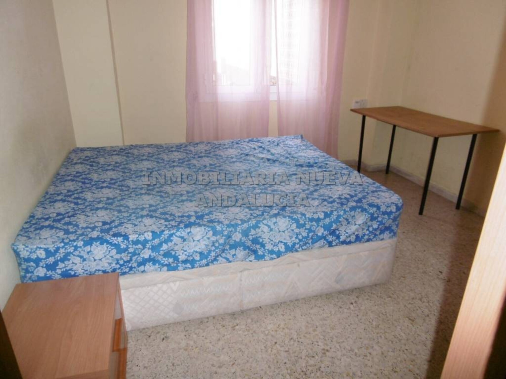 Piso de 80 m² en Almería
